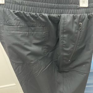 Magellan travel pants size XL